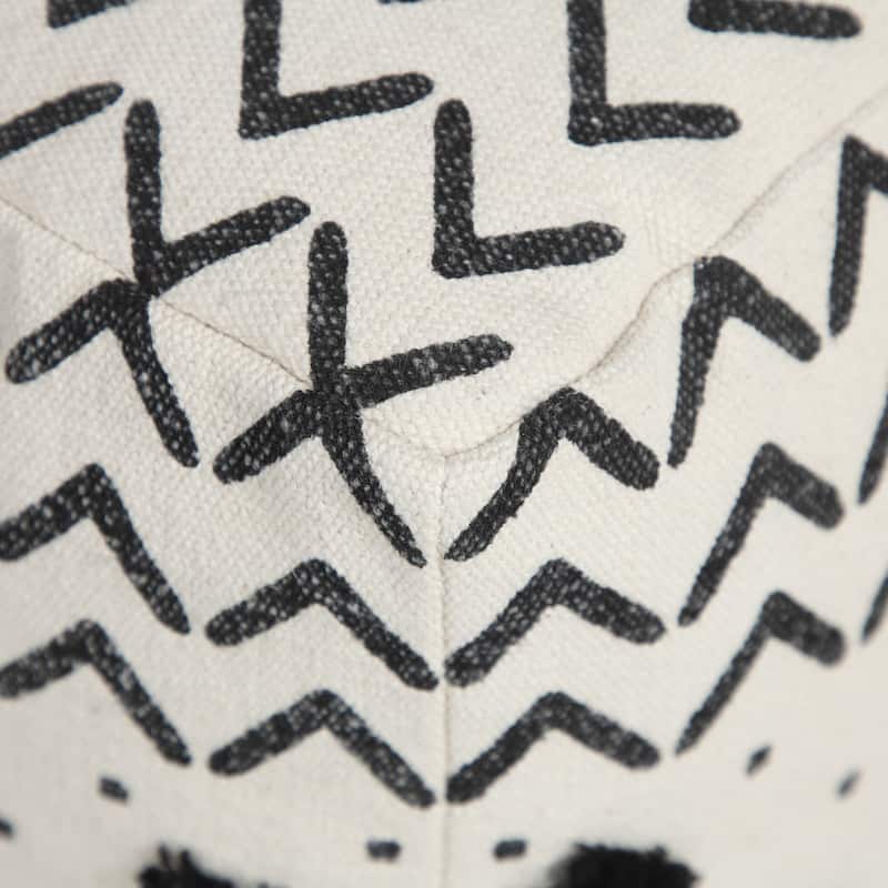 HomeRoots 18" White 100% Cotton Ottoman