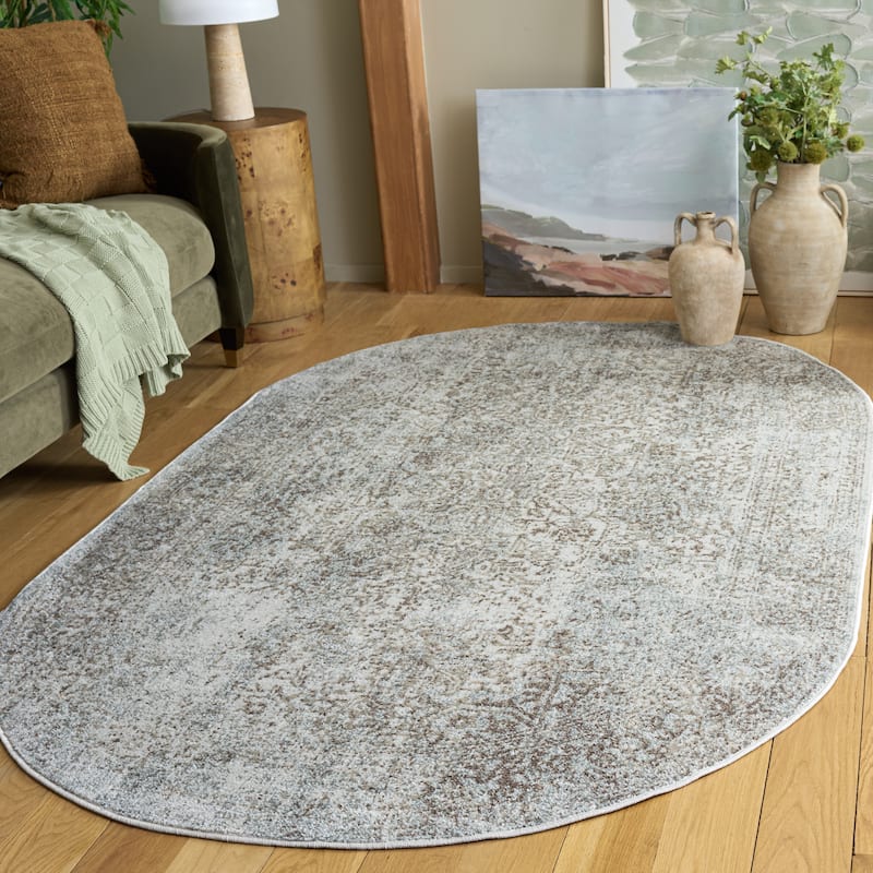 SAFAVIEH Evoke Pety Vintage Distressed Rug