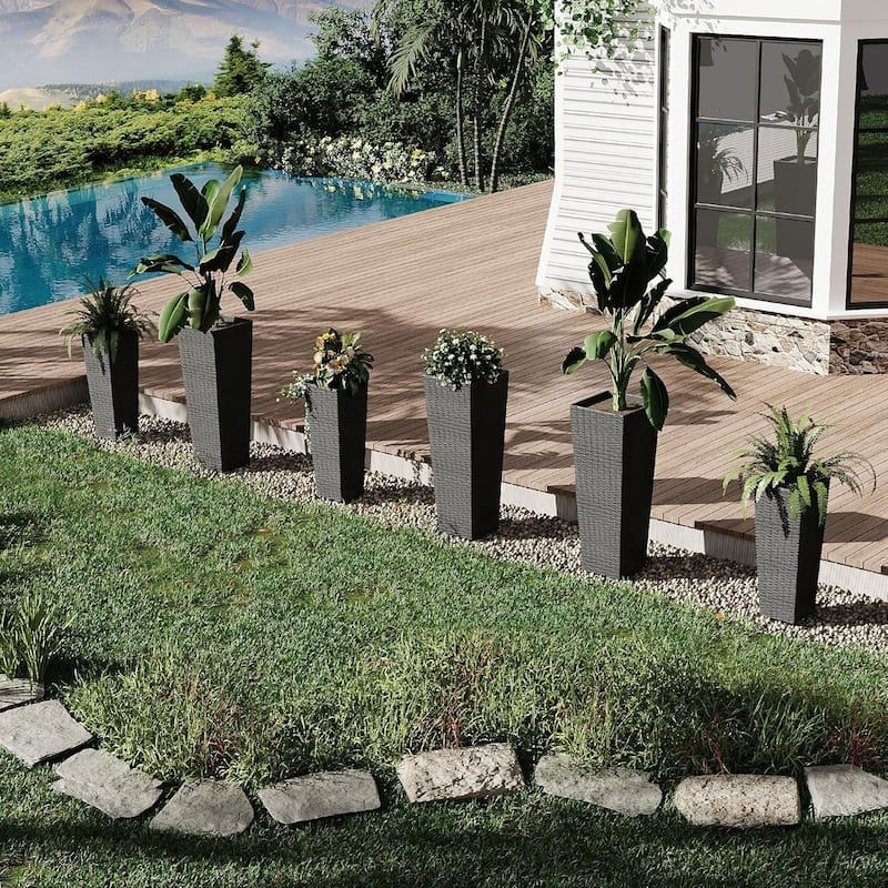 32-Inch Outdoor Tall Planter With Removable Inner Liner And Drainage Holes