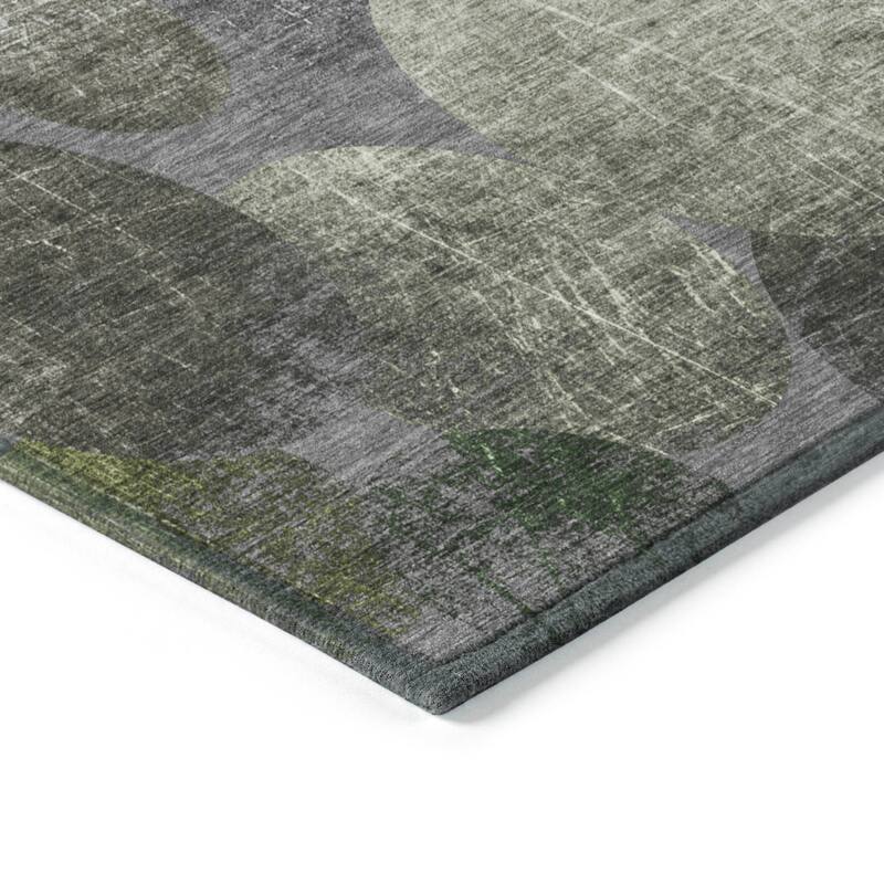 Machine Washable Indoor/ Outdoor Bubbles Chantille Rug