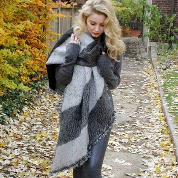 Oversized scarf blanket Clearance