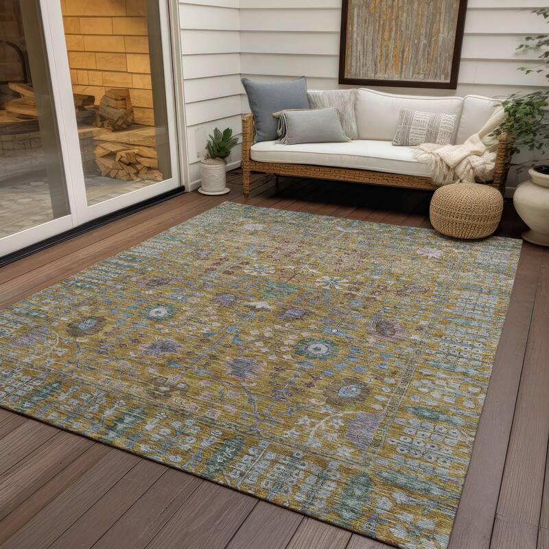 Machine Washable Indoor/ Outdoor Traditional Classic Chantille Rug