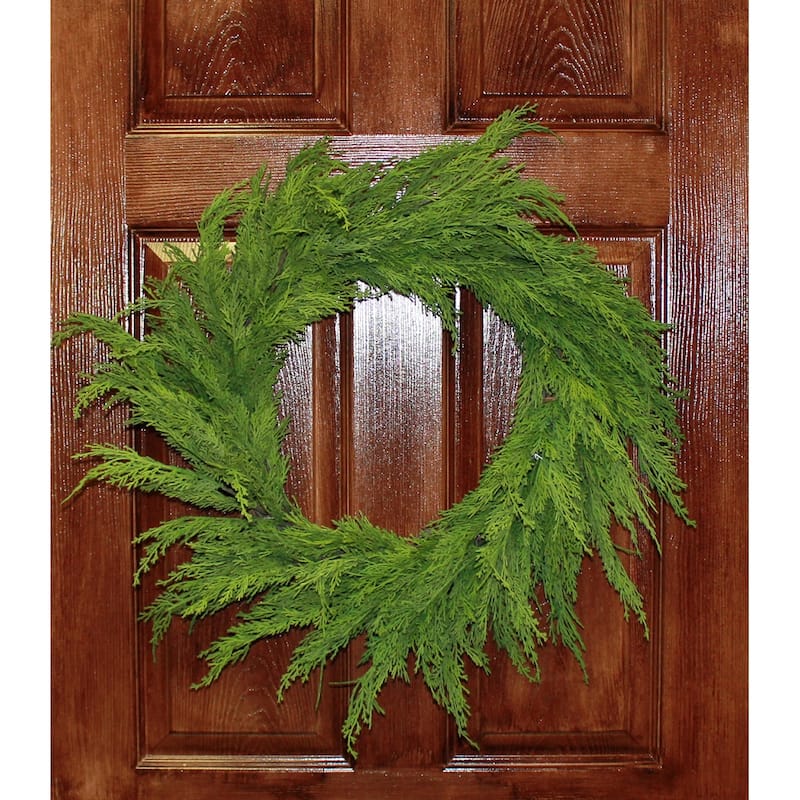 24" Cedar Wreath - Multicolor