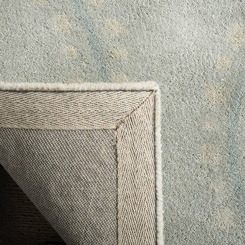 Martha Stewart by SAFAVIEH Handmade Ogee Dot Wool Rug