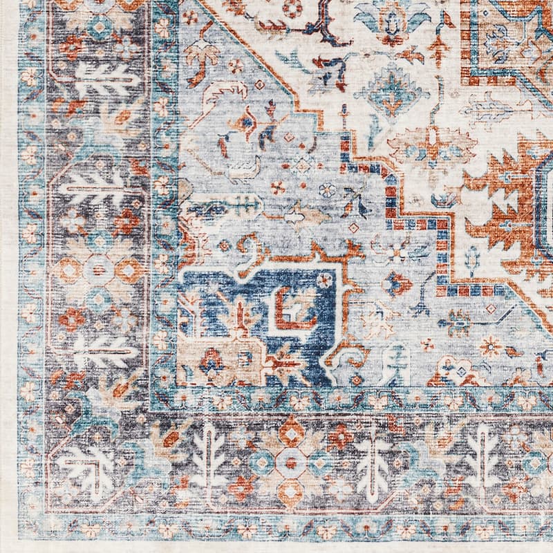 Syabira Machine Washable Traditional Area Rug