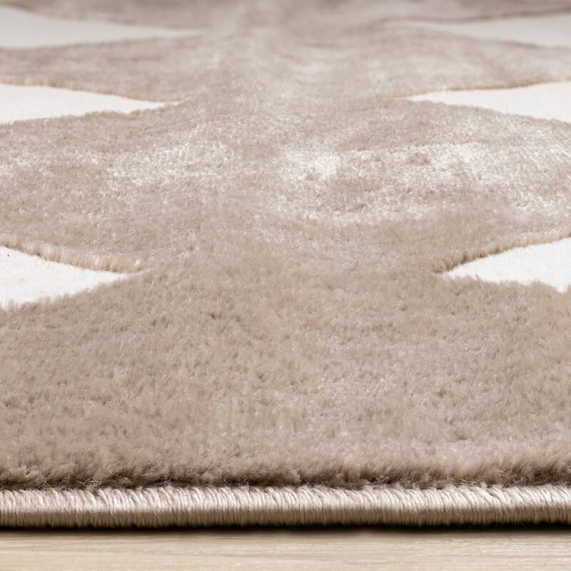 Brown Cream Soft Diamonds Geometric Area Rug