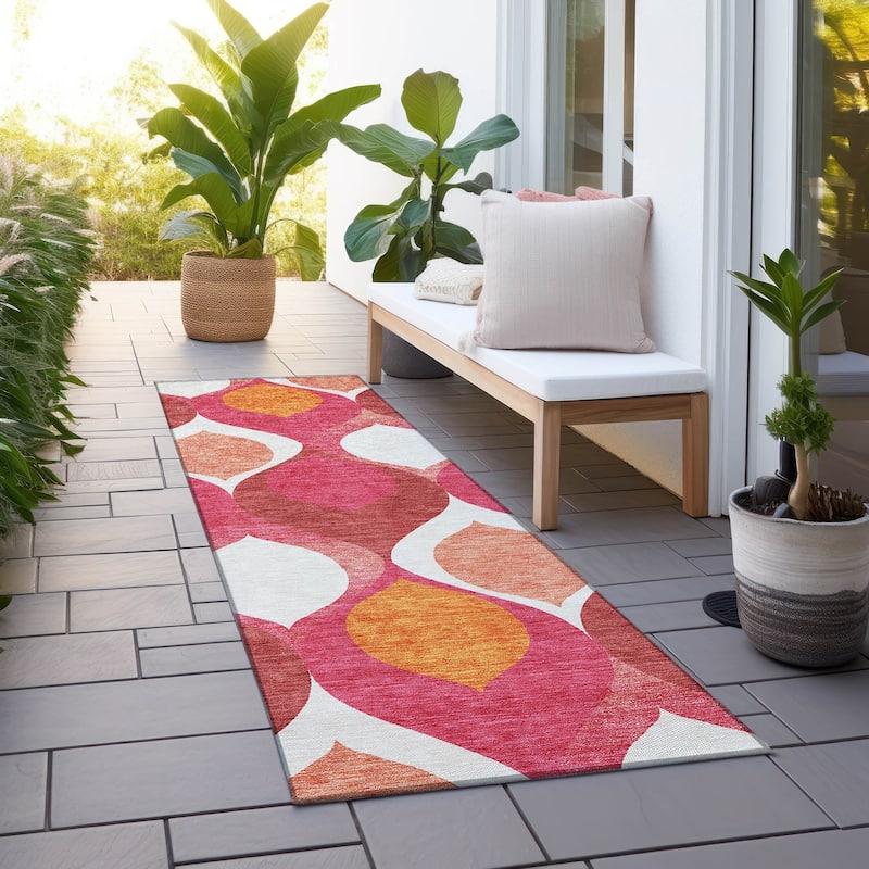 Machine Washable Indoor/ Outdoor Chantille Geo Contemporary Rug - Pink - 2'3" x 7'6"