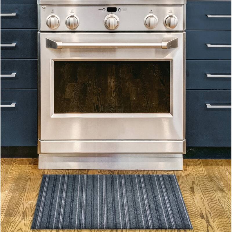 Nautica PVC Loop Utility Indoor/Outdoor Striped Mat