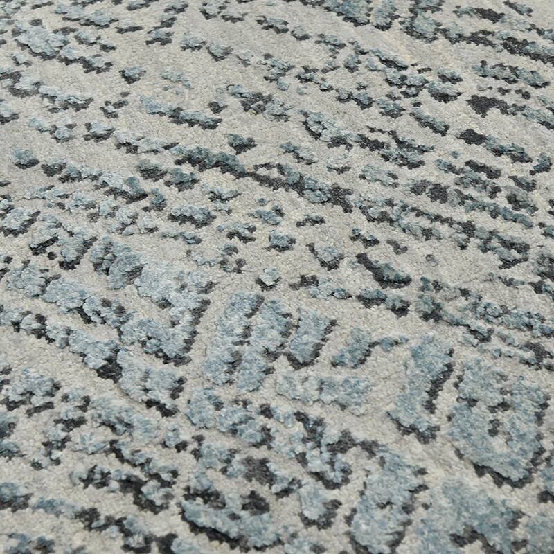 Majestic Fantin Modern & Contemporary Abstract Hand-Knotted Area Rug