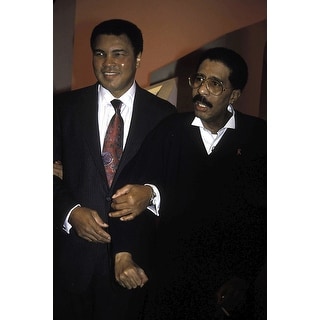 Muhammad Ali and Richard Pryor at The Donahue Show Photo Print - Bed ...