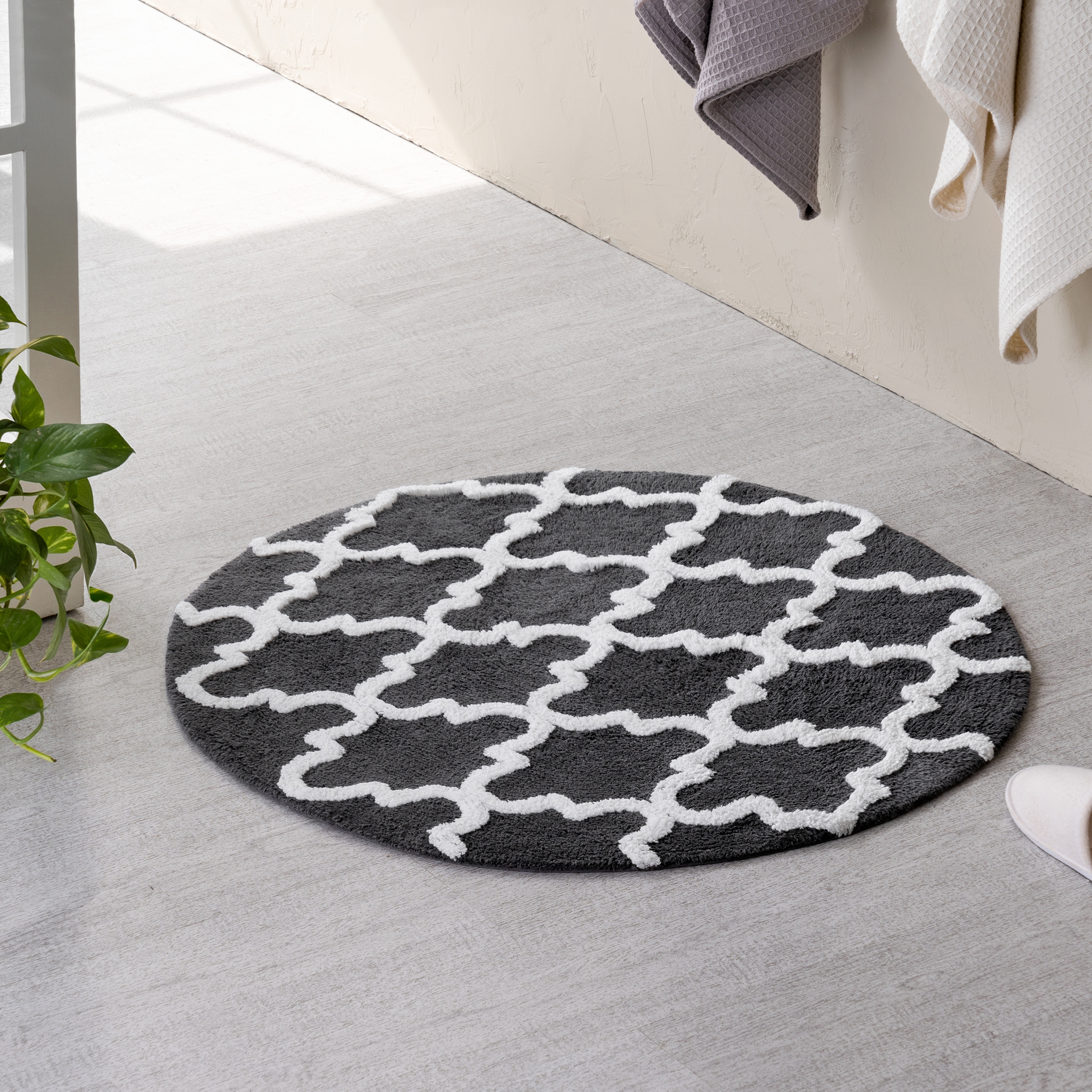 Large round bath shop mat