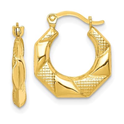 Curata 10k Yellow Gold Scalloped Textured Hoop Earrings (16mm)