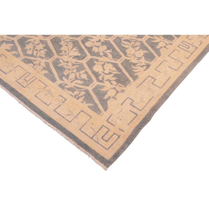 Hexagonal Trellis Floral Hand-Knotted Wool Area Rug