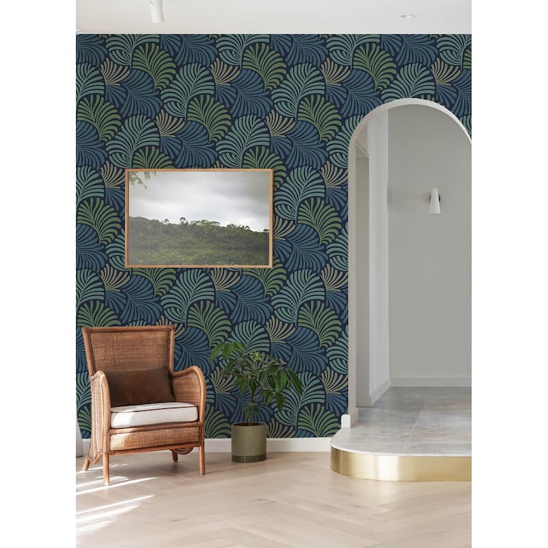 Scott Living Trousdale Navy Fanning Flora Wallpaper
