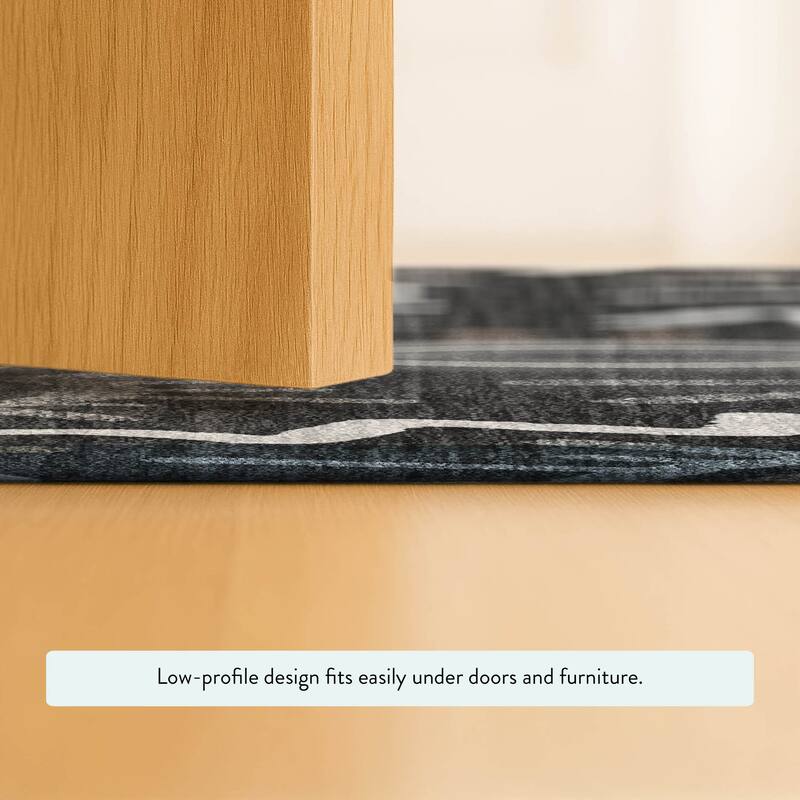 Machine Washable Indoor/ Outdoor Modern Sol Chantille Rug