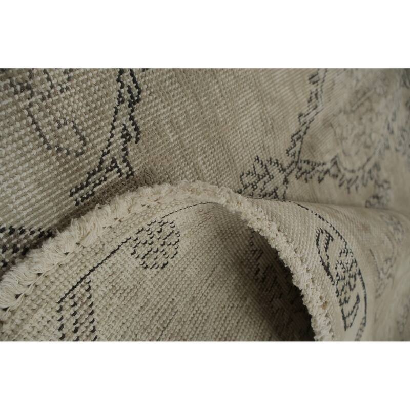 Hand Knotted Oriental 100% Wool Carpet Traditional Medallion Beige & Ivories Tabriz Area Rug - 10' 0'' X 6' 11''