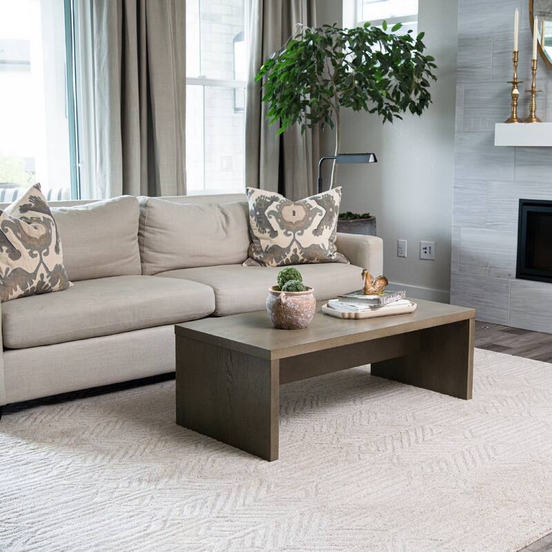 Maven Lane Zeno Rectangular Coffee Table