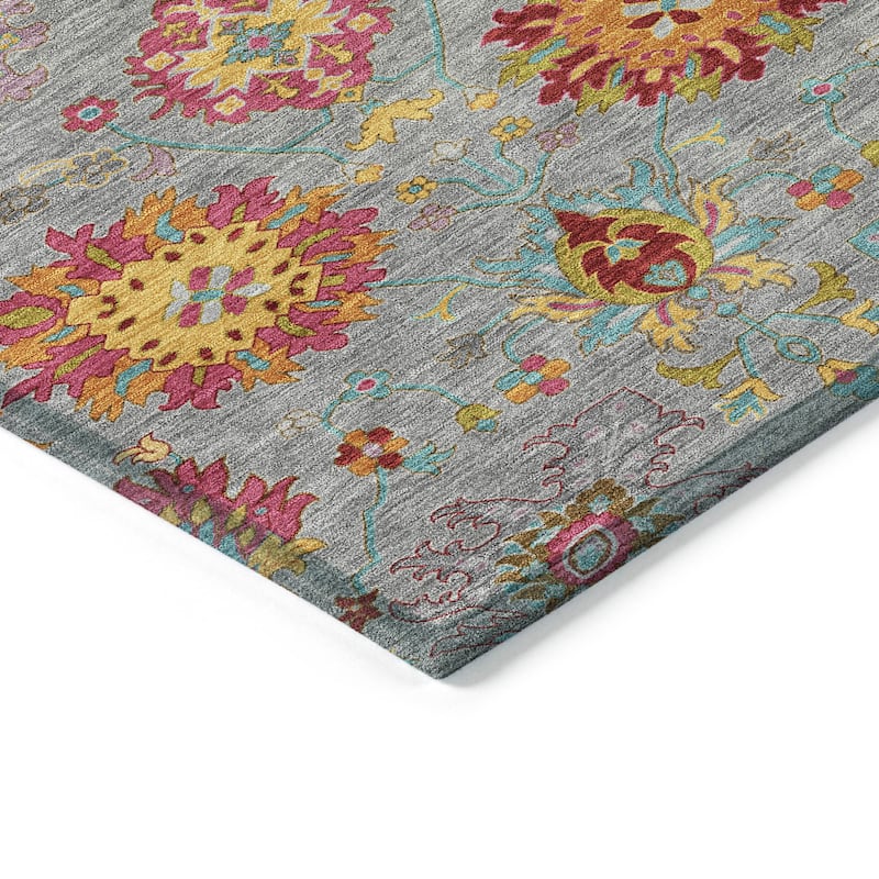 Machine Washable Indoor/ Outdoor Traditional Kashan Chantille Rug
