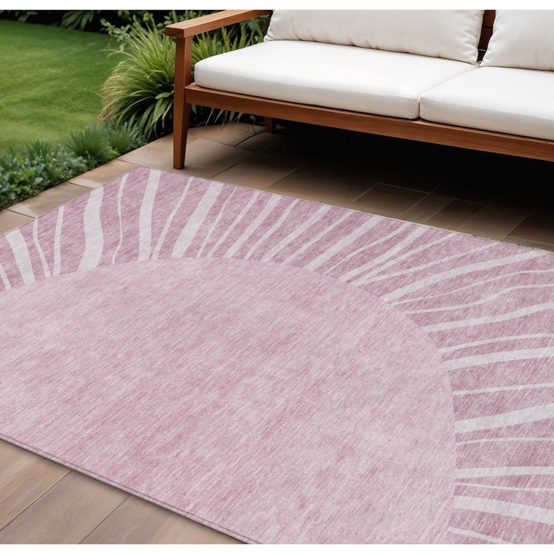 HomeRoots Abstract Transitional Rectangle Outdoor Rug - 10' X 14'