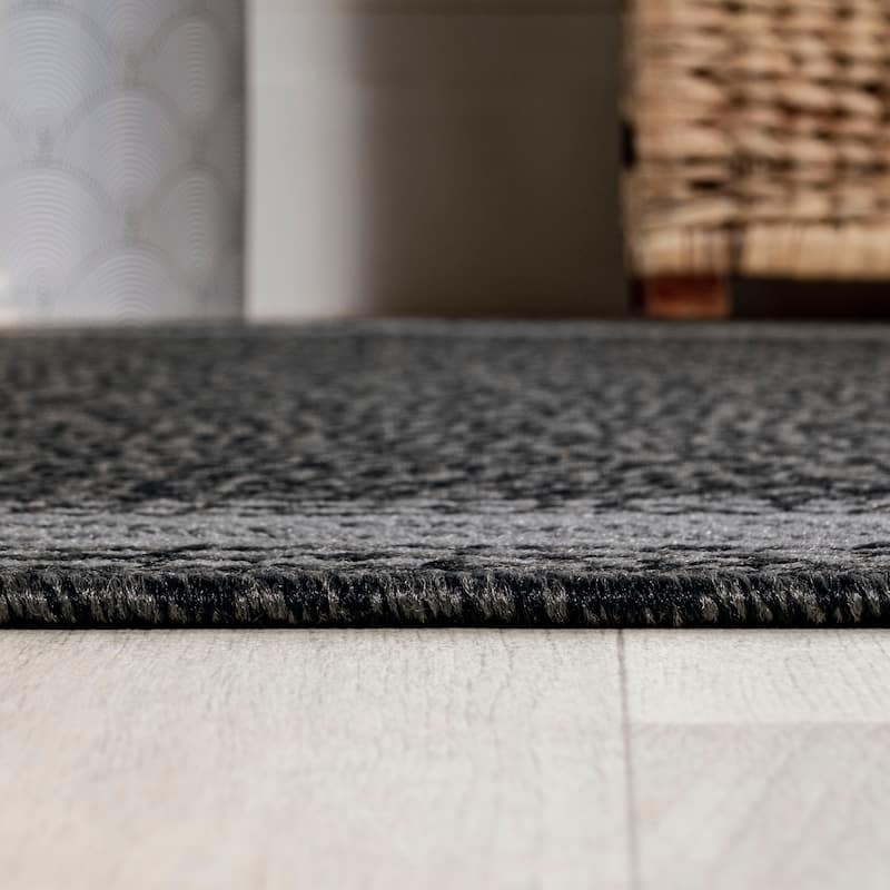 JONATHAN Y Havana Classic Diamond Border Indoor/Outdoor Area Rug