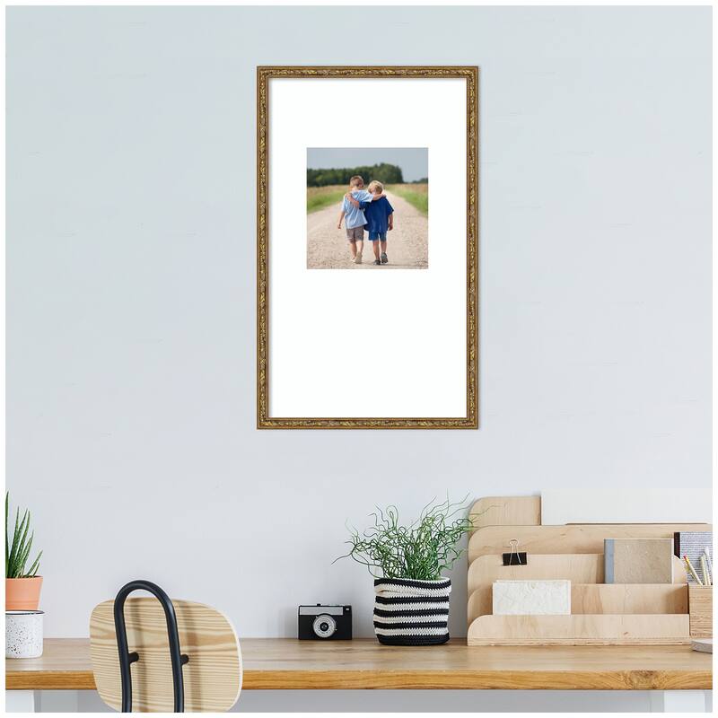Kate and Laurel Belvedere Bronze Photo Frame
