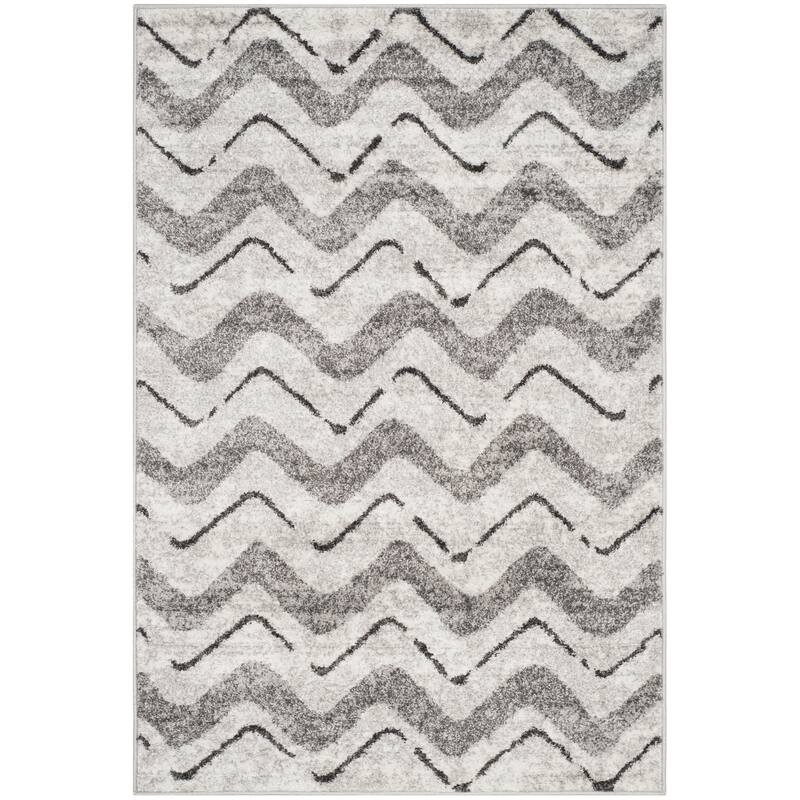 SAFAVIEH Adirondack Elfride Vintage Boho Oriental Rug - 4' x 6' - Silver/Charcoal