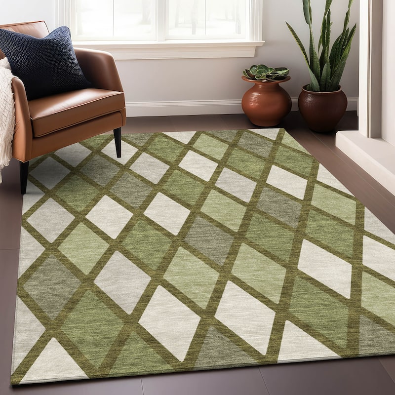 Machine Washable Indoor/ Outdoor Chantille Prism Diamond Rug