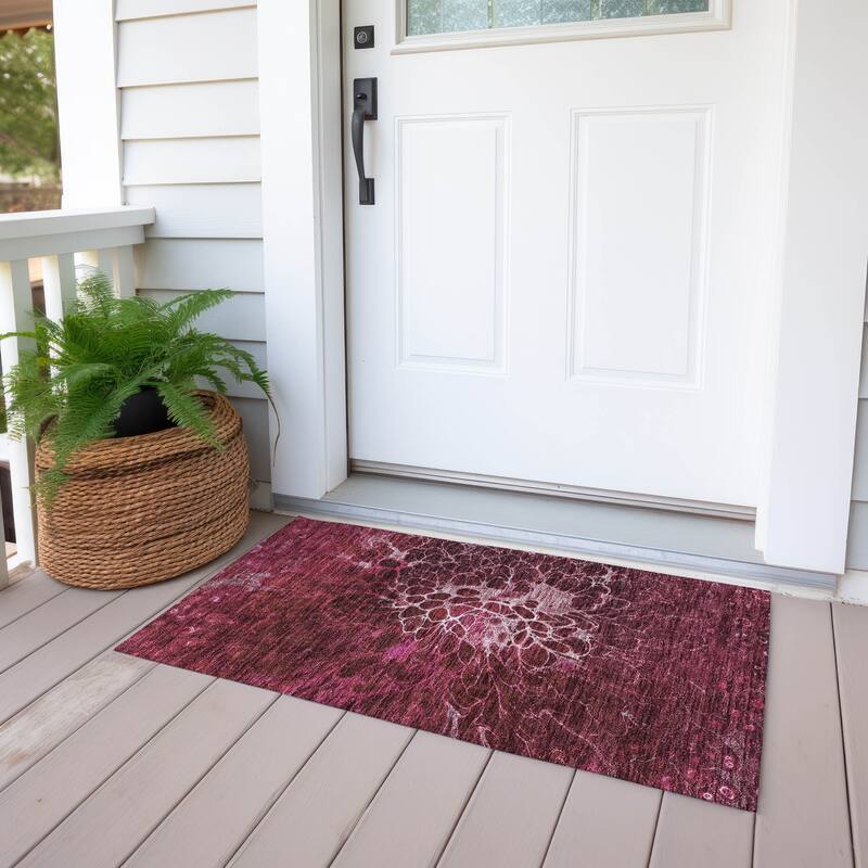 Machine Washable Indoor/ Outdoor Chantille Modern Floral Rug