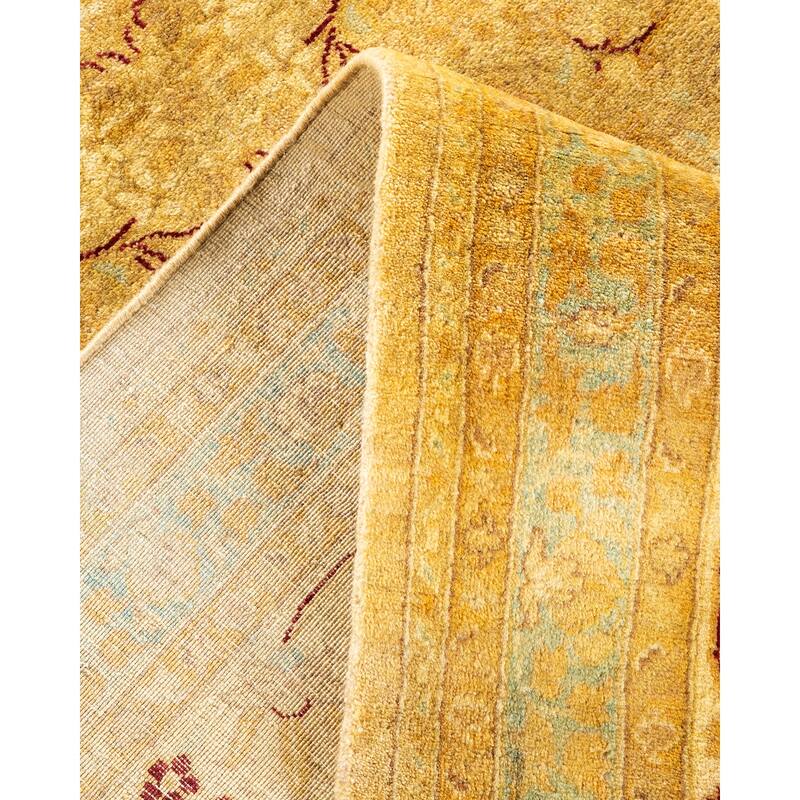 Overton Handknotted Wool Traditional Oriental Ivory Area Rug - 8' x 10'