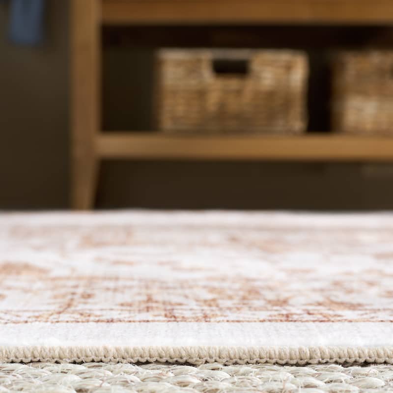 Martha Stewart Nihal Machine Washable & Slip Resistant Rug