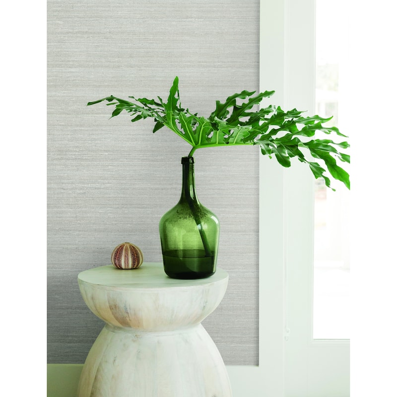 Sparks Milano Silk 39.3 In W X 33 Ft L Wallpaper - Opal