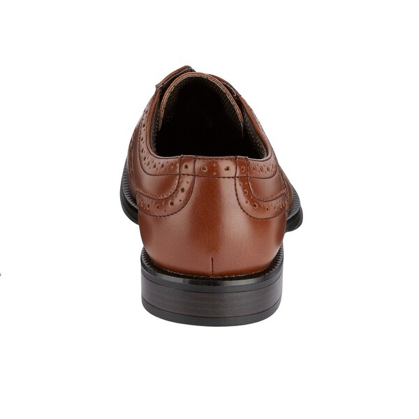 dockers wingtips