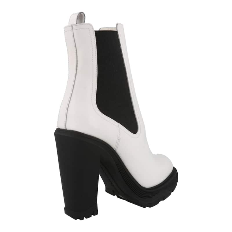 Alexander McQueen Leather Heeled Chelsea Boots