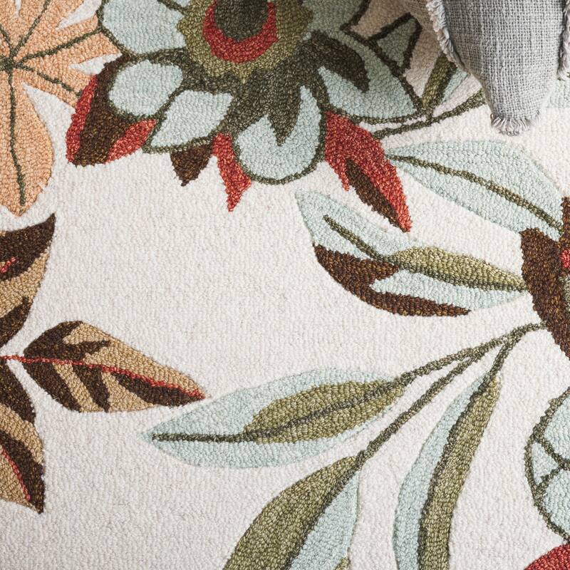 SAFAVIEH Handmade Jardin Annaros Floral Wool Rug