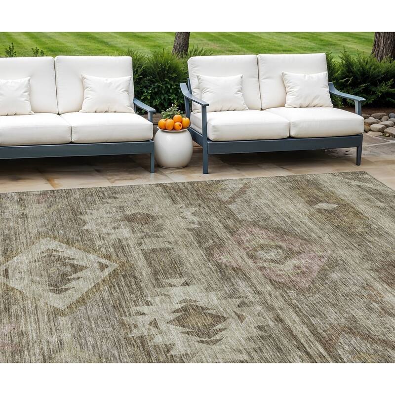 HomeRoots Southwestern Transitional Rectangle Outdoor Rug - 9' X 12'