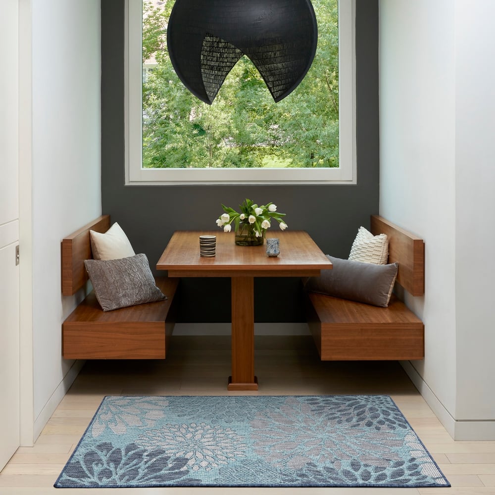 Nourison Garden Oasis Indoor/Outdoor Blue Floral Tropical Area Rug