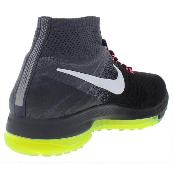 nike running lightweight responsive