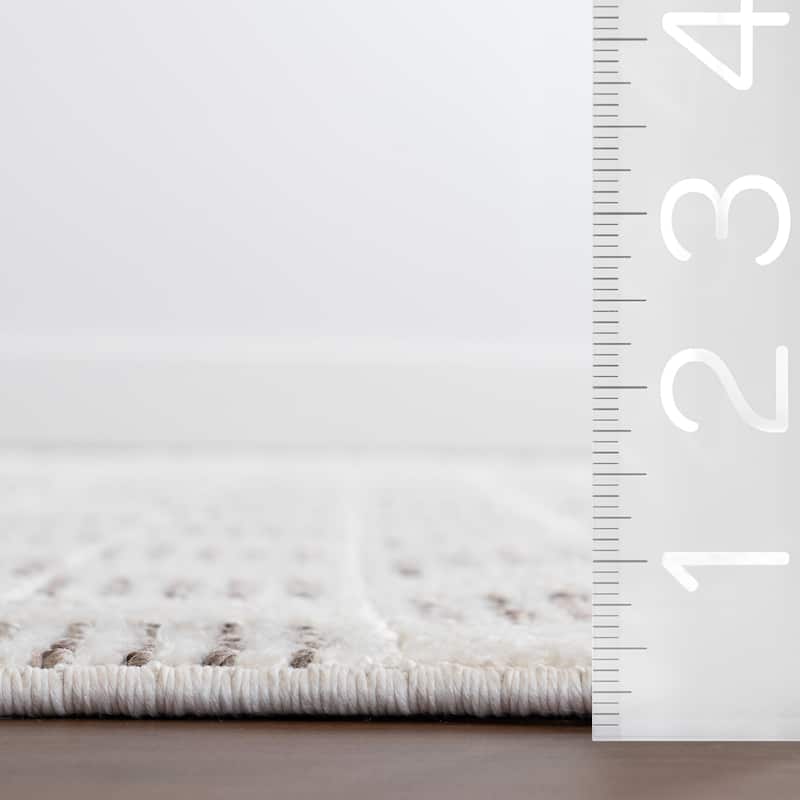 Nuloom Allona Geometric Tassels Area Rug