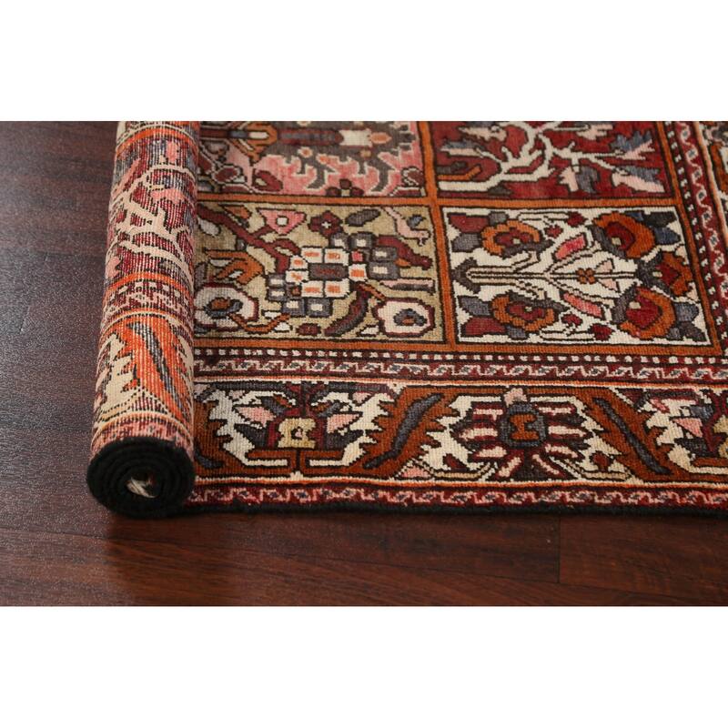 Garden Design Vegetable Dye Bakhtiari Persian Wool Area Rug Handmade