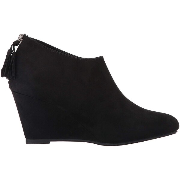 cl by laundry wedge bootie