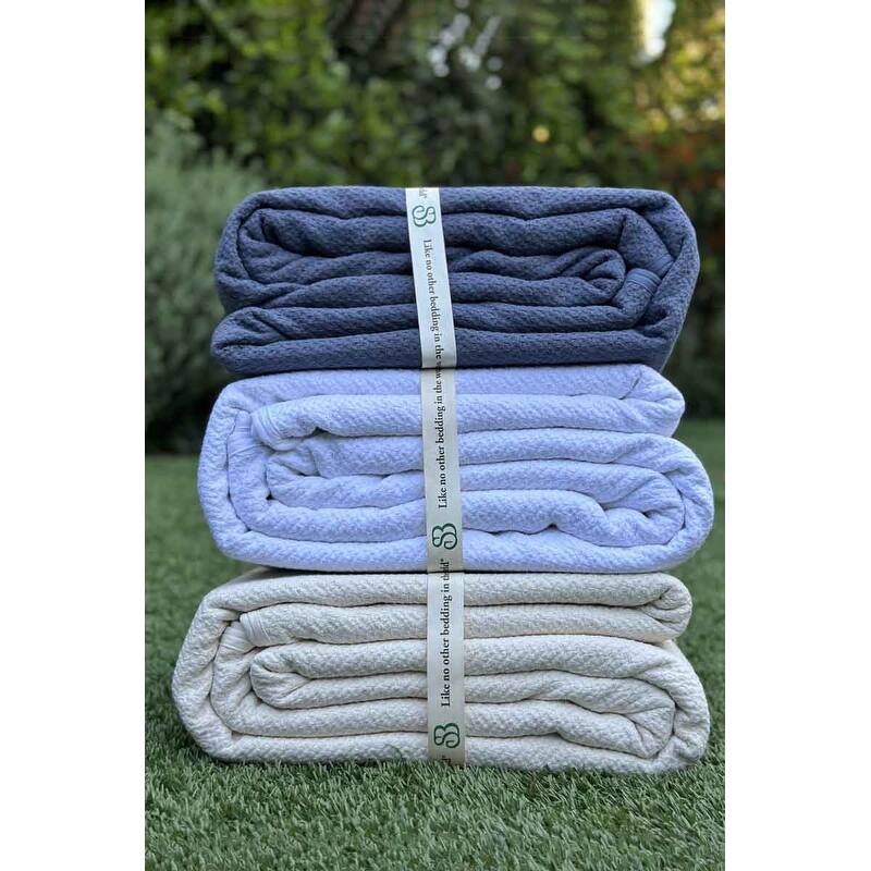 Sleep & Beyond Organic Cotton Honeycomb Jacquard Blanket