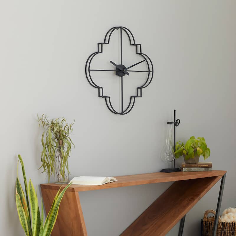 CosmoLiving by Cosmopolitan Gold or Black Metal Open Frame Quatrefoil Wall Clock - 24 x 3 x 24