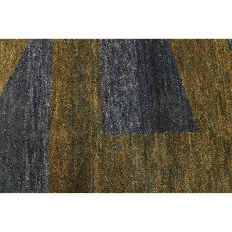 ECARPETGALLERY Hand-knotted Peshawar Ziegler Olive Wool Rug - 4'11 x 6'10