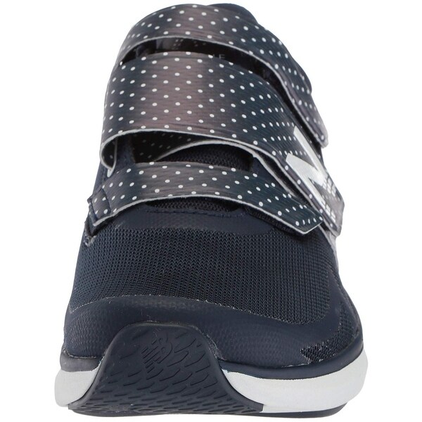 new balance women's 09v1 training shoe