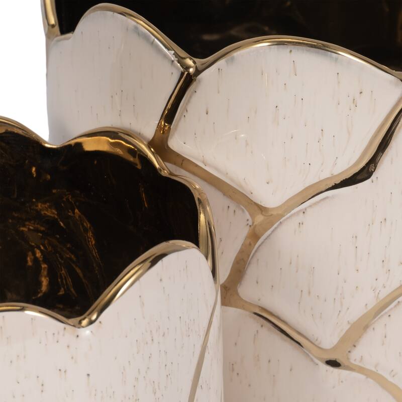 Ceramic Planters Wavy Rim Embossed Metallic Detailing (Set of 2)
