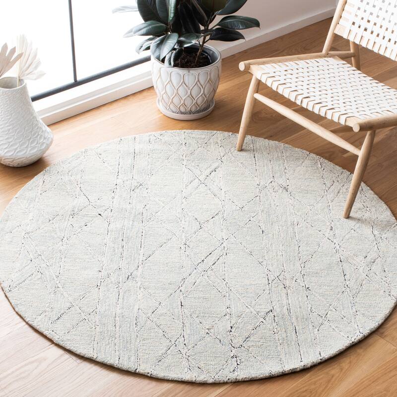 SAFAVIEH Handmade Micro-Loop Bernie Modern Wool Rug - 5' Round - Ivory/Light Blue