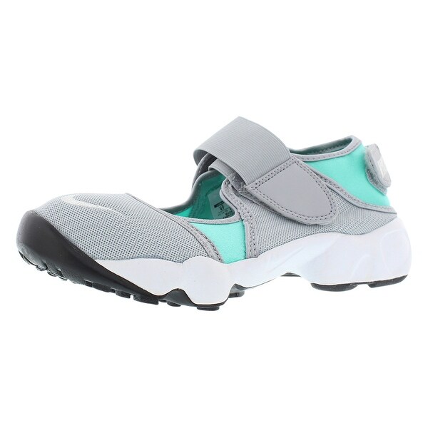 baby nike rifts size 3