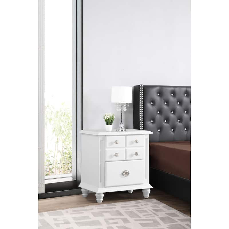 Traditional 2-Drawer Nightstand with Metal Pull