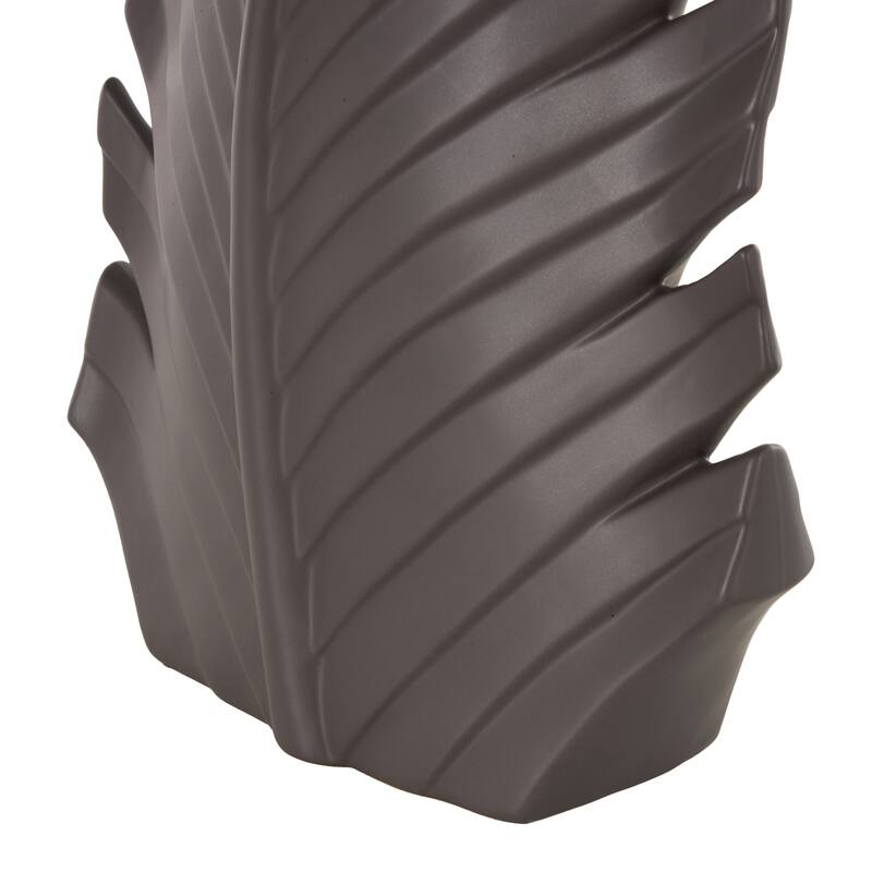 Black or White Ceramic Palm Leaf Decorative Vase