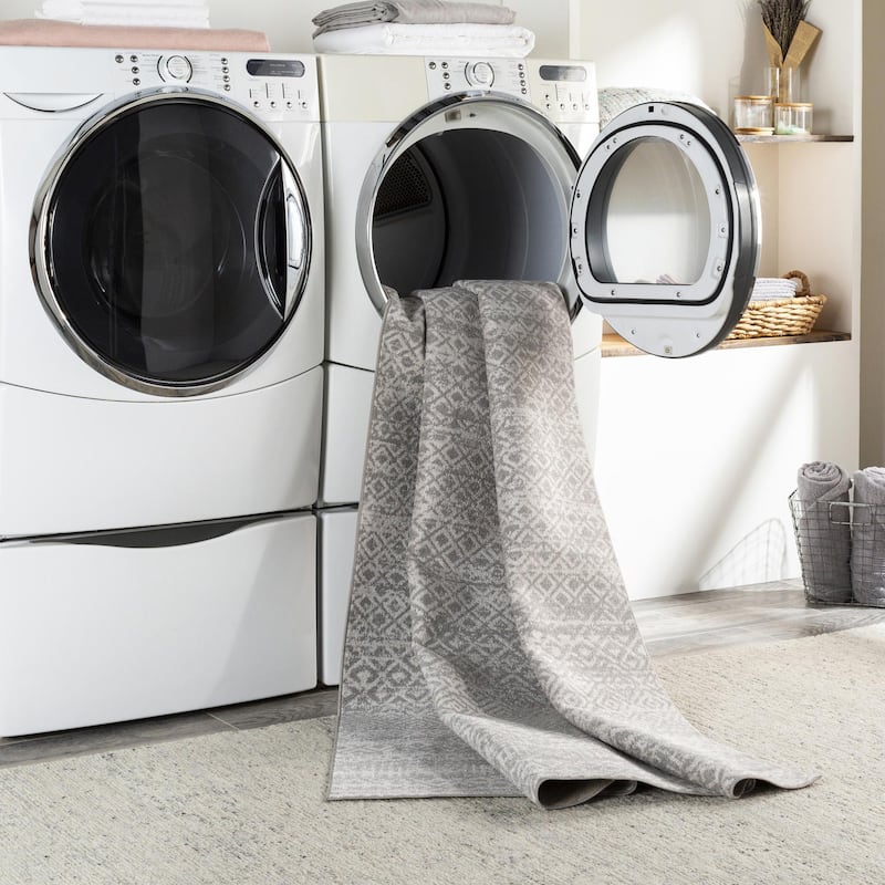 Livabliss Lavadora Global Machine Washable Area Rug